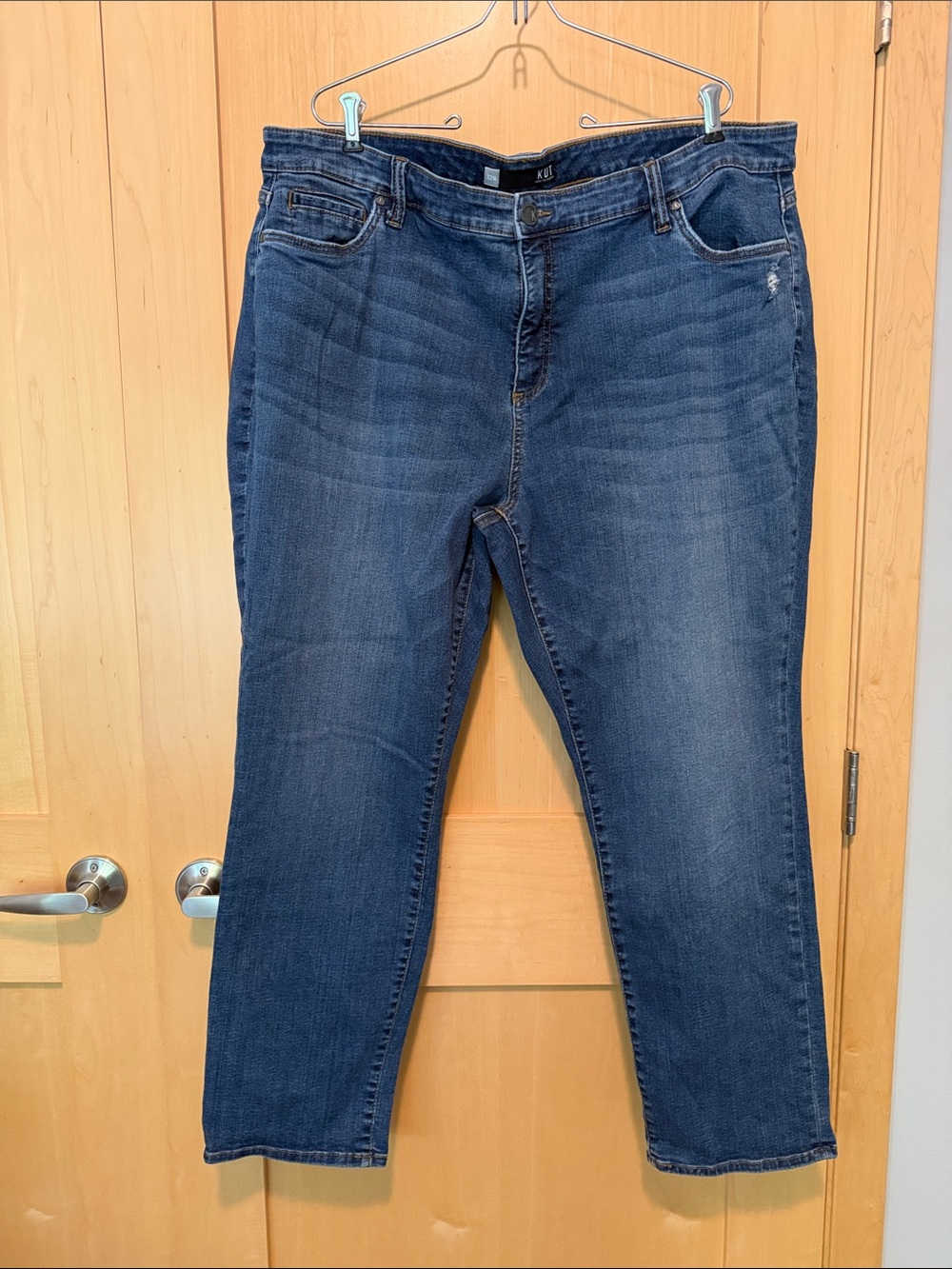 Kut from the Kloth Catherine Boyfriend Jeans